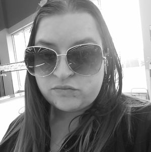 Meet your Posher, Sapphire